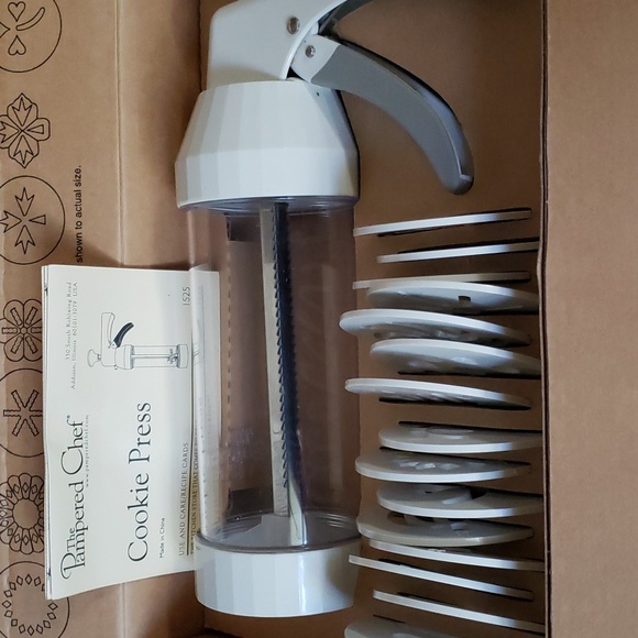 Pampered Chef Cookie Press - Picture 3 of 4